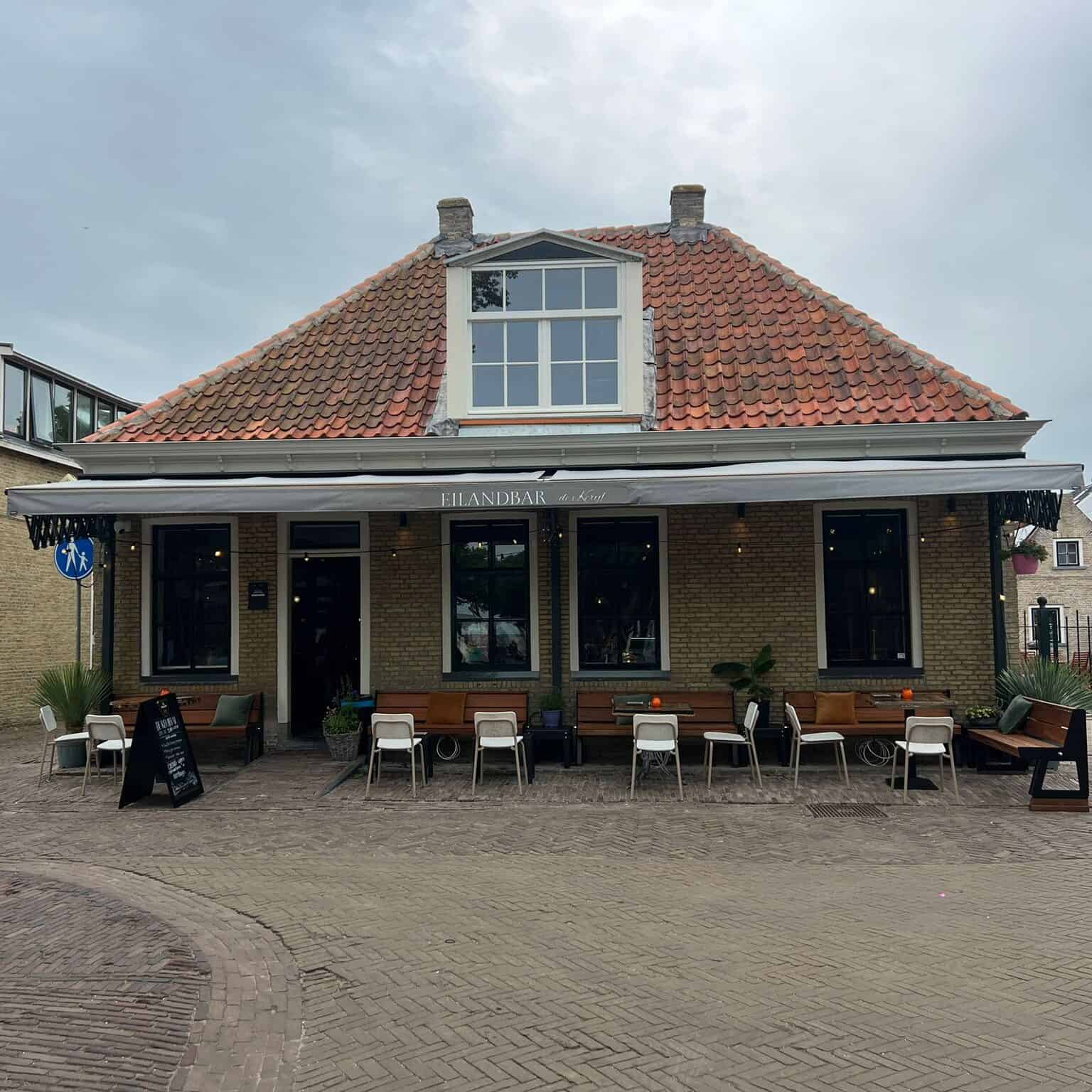 De kerijfbar op Terschelling vlak na de opening